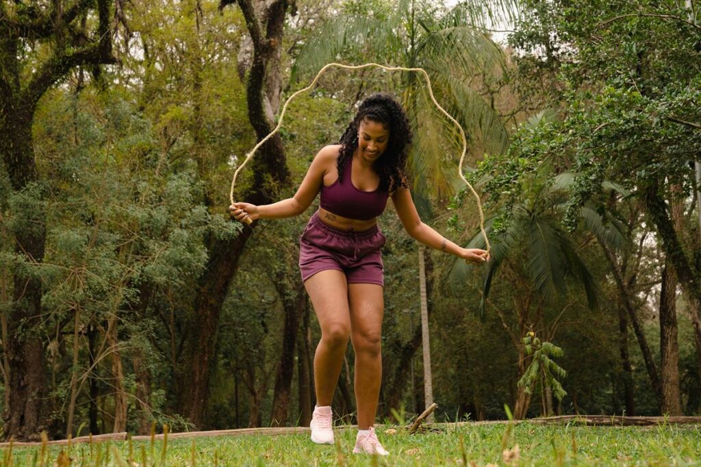 pular corda no parque