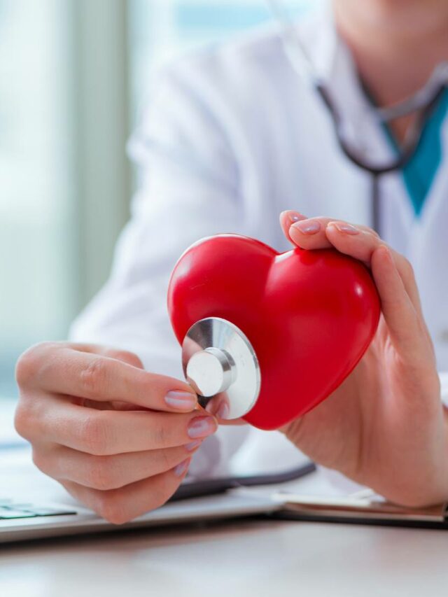 Explore a relação entre academia e hipertensão: exercícios seguros e dicas de saúde para controlar a pressão arterial eficazmente.